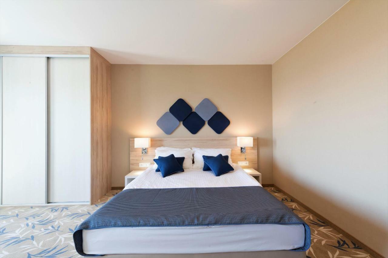 Blue Marine Mielno Aparthotel Mielno  Εξωτερικό φωτογραφία
